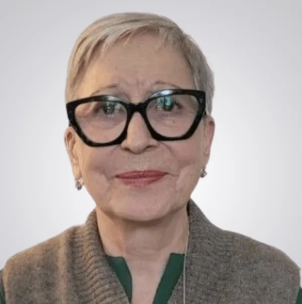 Dr Antonia Risberg